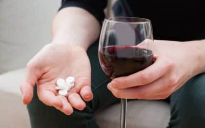 Adderall and Alcohol: The Dangers of Mixing (and How to Stop)